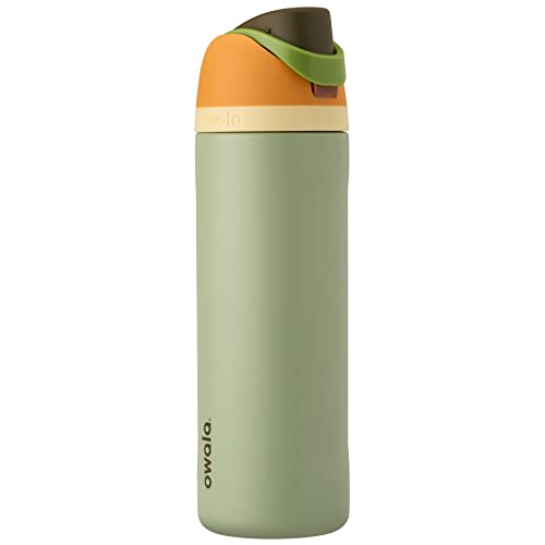 Owala FreeSip - Botella de agua aislada de acero inoxidable con popote para deportes, viajes y escuela, botella de agua deportiva sin BPA, 24 onzas, camuflaje fresco